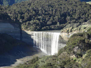 mangatiti2.jpg